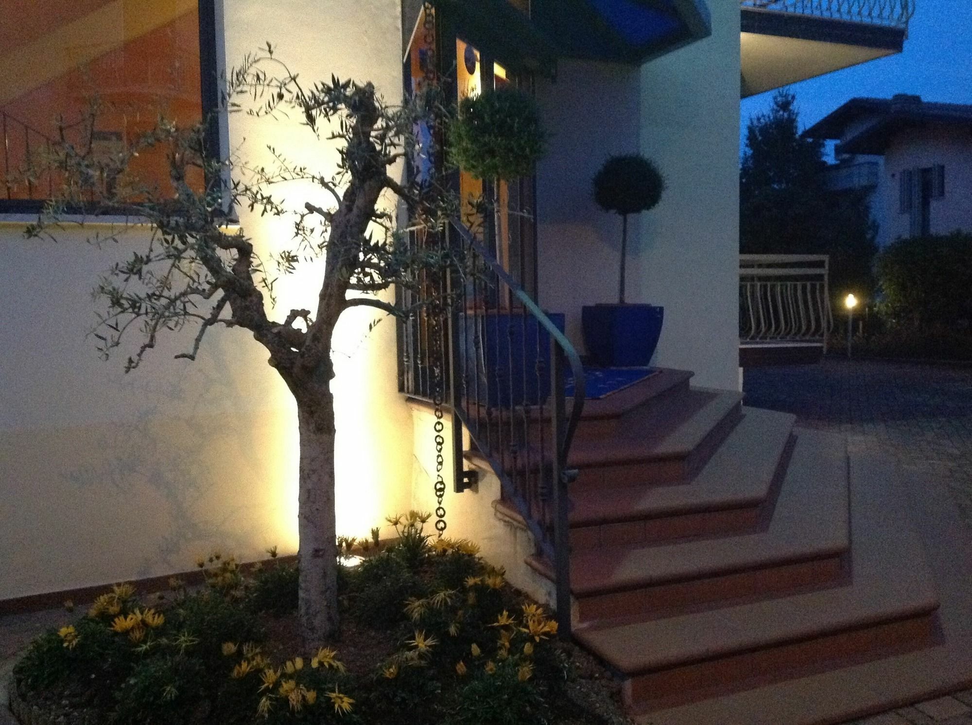 Hotel Villa Rosa Sirmione Exterior photo
